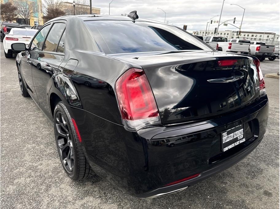Chrysler 300 S V6 RWD 2020