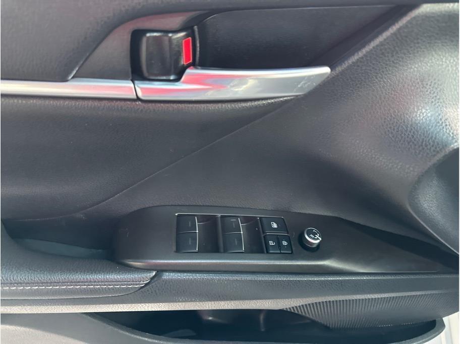 Toyota Camry XSE V6 2022