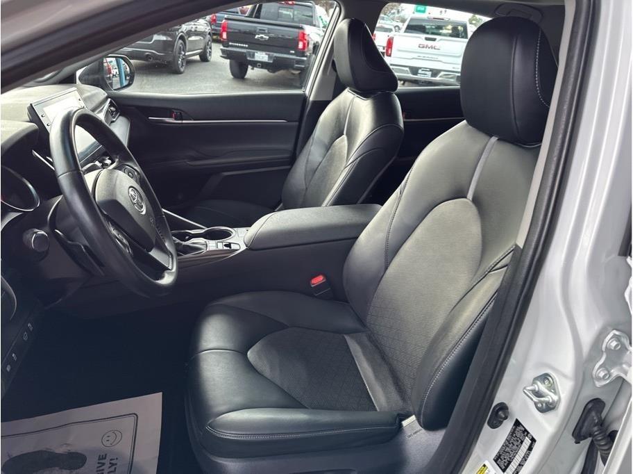 Toyota Camry XSE V6 2022