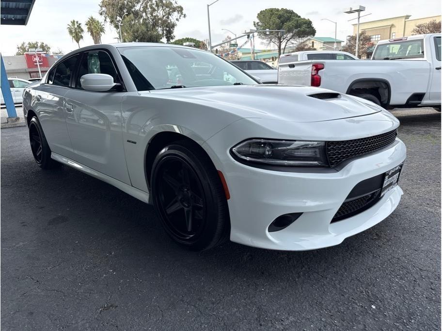 Dodge Charger R/T 2019