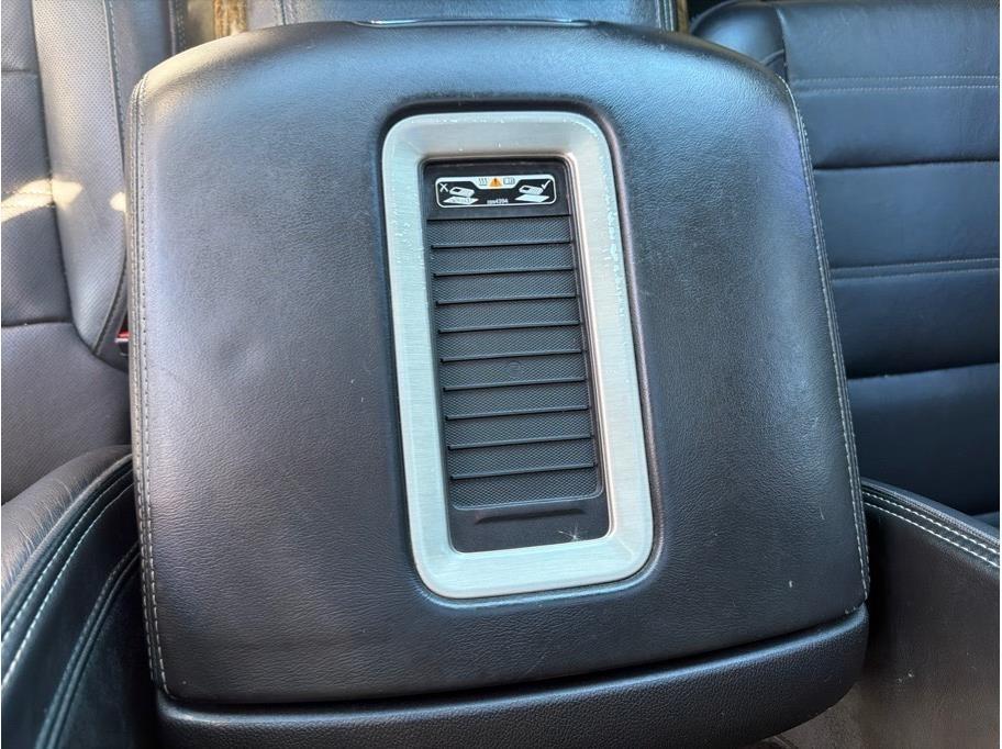 GMC Yukon Denali 2WD 2017