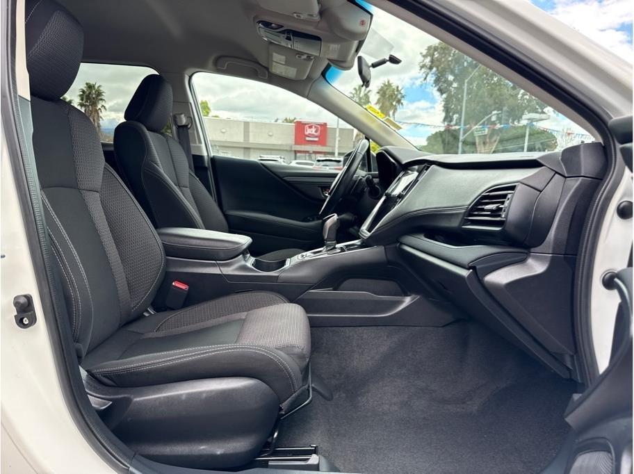 Subaru Outback Premium 2021