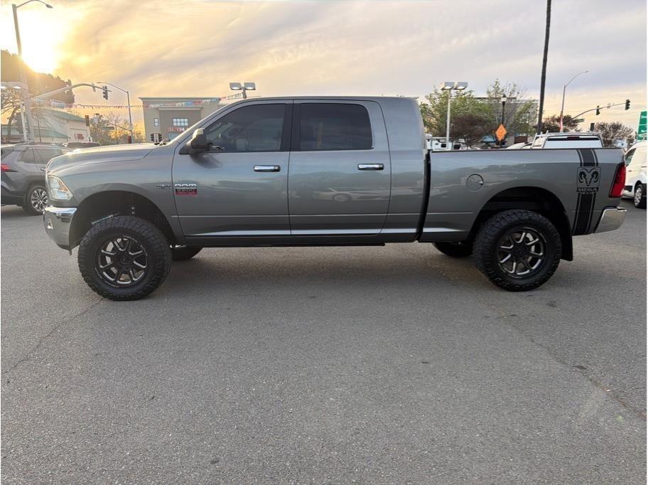 RAM 2500 Laramie Mega Cab 4WD 2012
