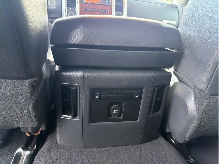 RAM 2500 Laramie Mega Cab 4WD 2012