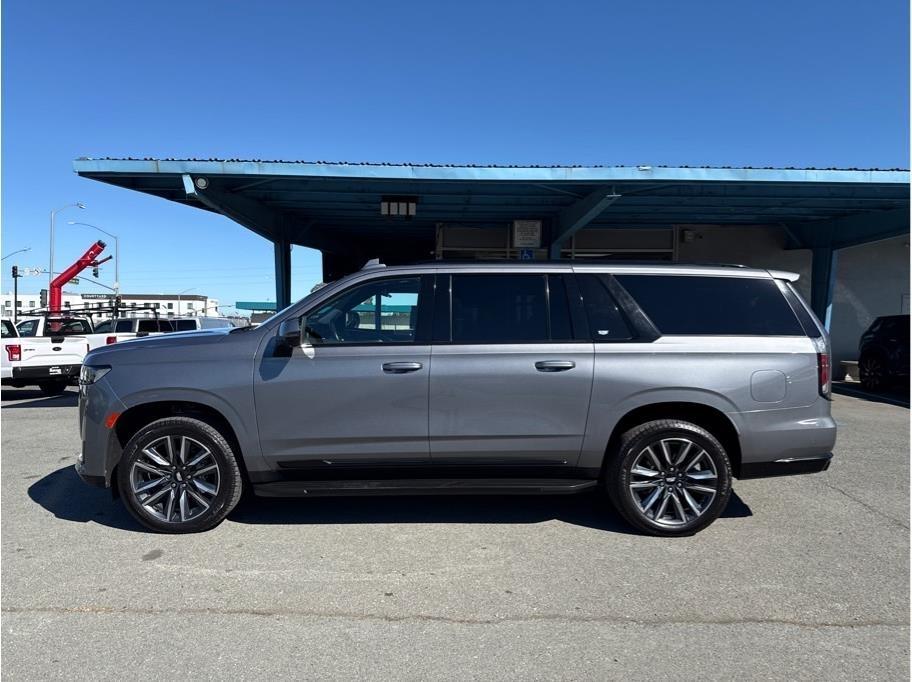 Cadillac Escalade ESV Sport AWD 2021