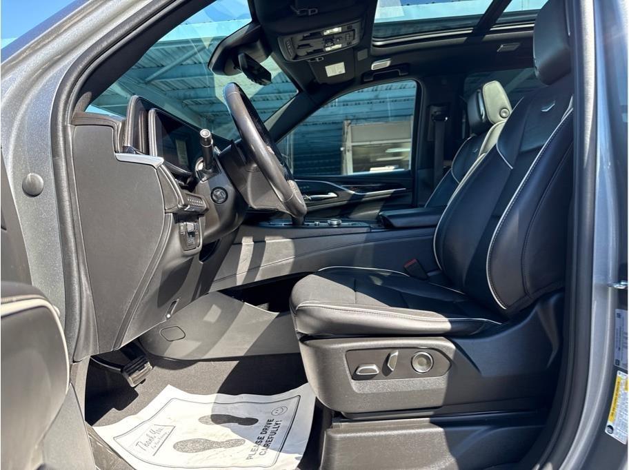 Cadillac Escalade ESV Sport AWD 2021
