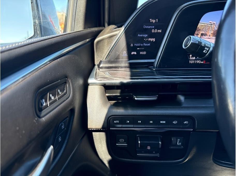 Cadillac Escalade ESV Sport AWD 2021