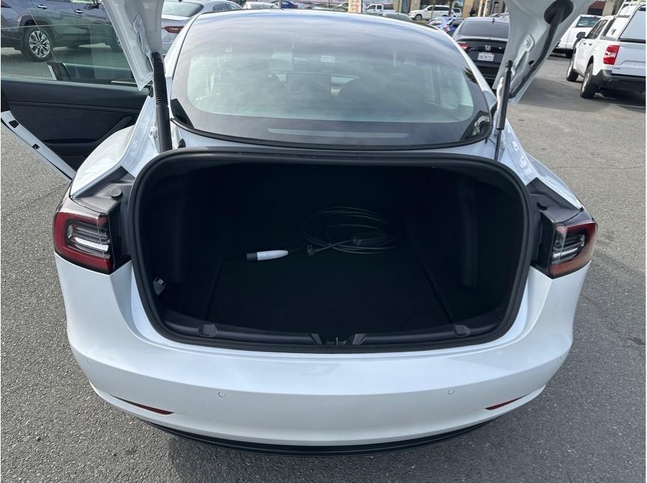 Tesla Model 3 Long Range 2021