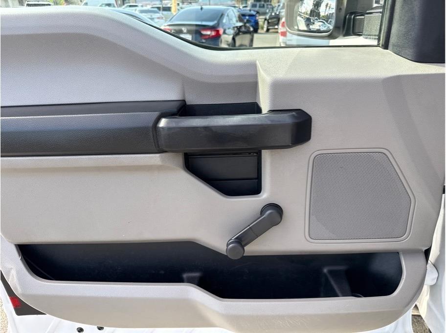 Ford F-250 SD XL SuperCab 2WD 2018