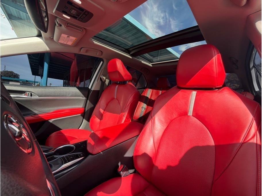 Toyota Camry XSE AWD 2020