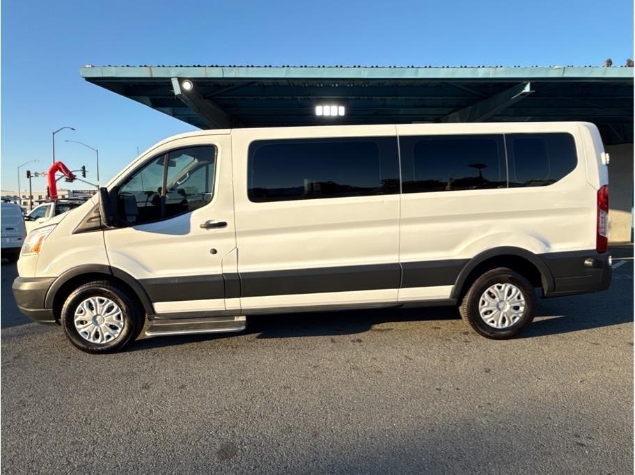 Ford Transit 350 Wagon Low Roof XLT 60/40 Pass. 148-in. WB 2017