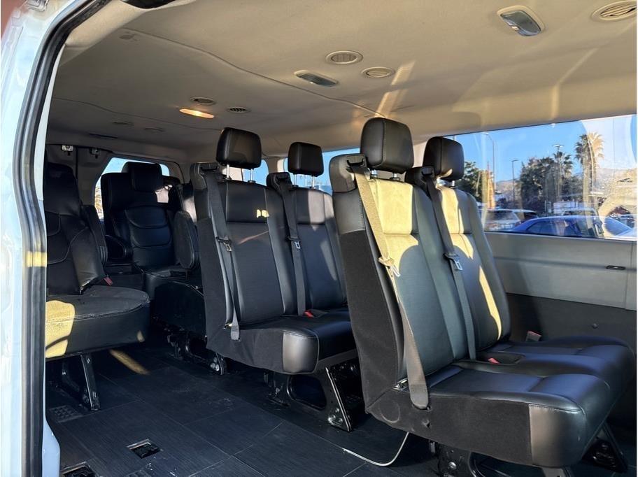 Ford Transit 350 Wagon Low Roof XLT 60/40 Pass. 148-in. WB 2017