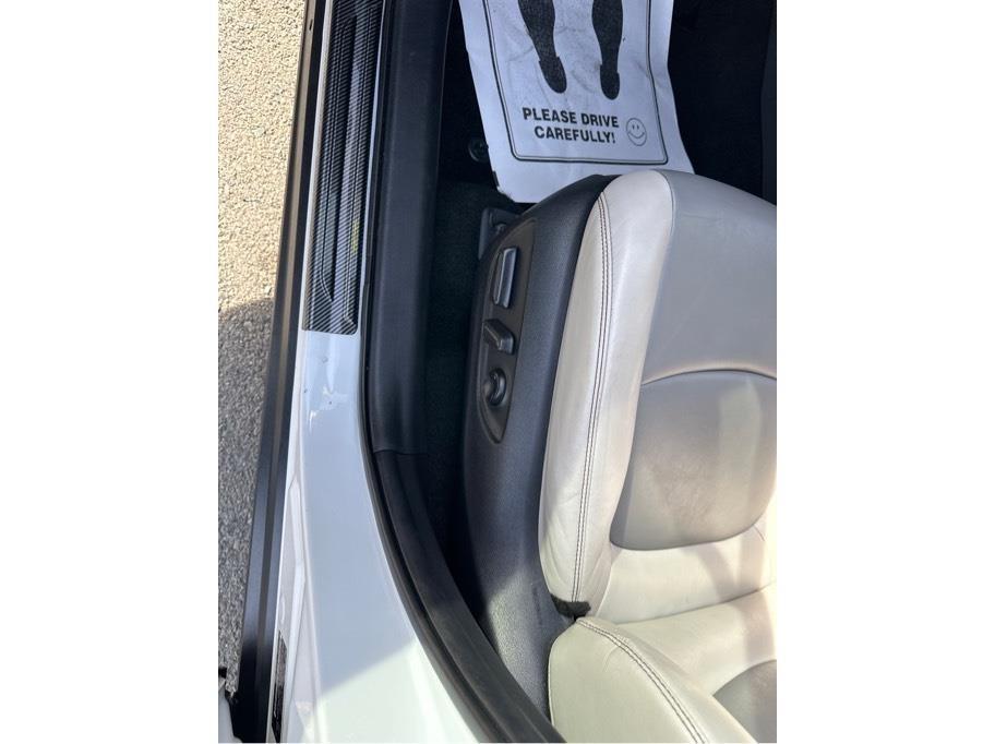 Toyota RAV4 XLE Premium 2021