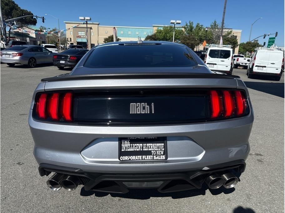 Ford Mustang Mach 1 2023