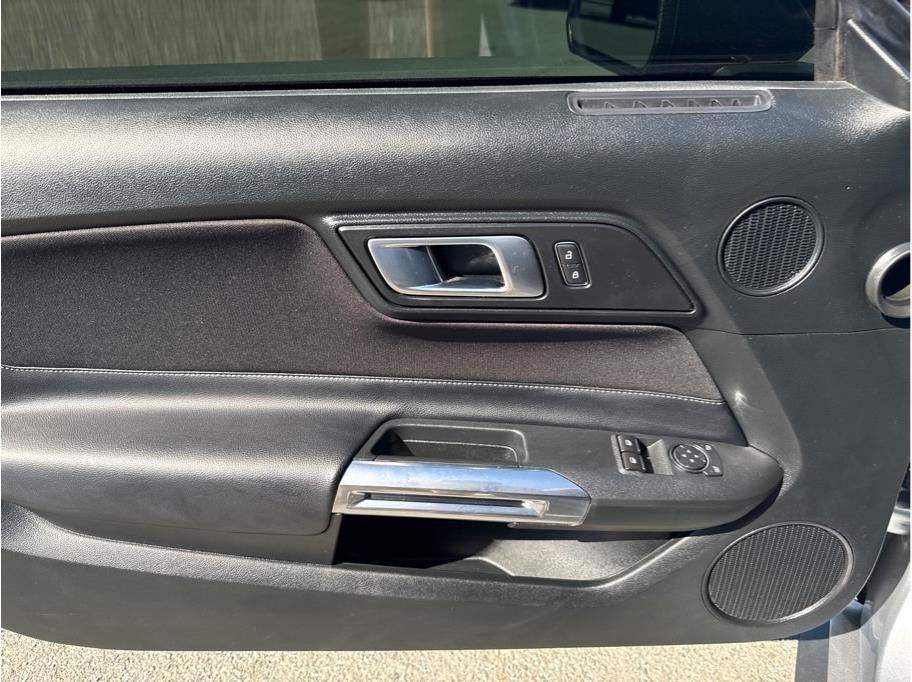 Ford Mustang Mach 1 2023