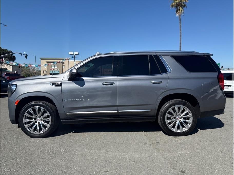 GMC Yukon Denali 4WD 2021