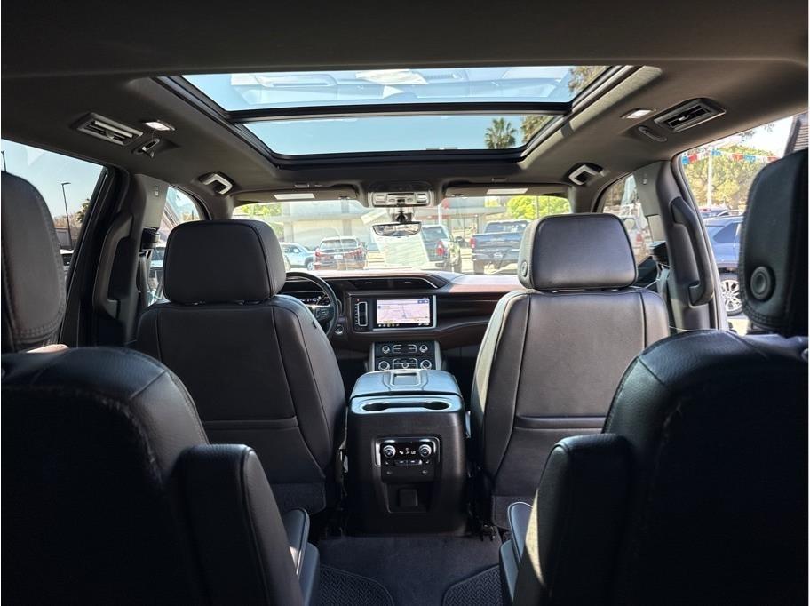 GMC Yukon Denali 4WD 2021