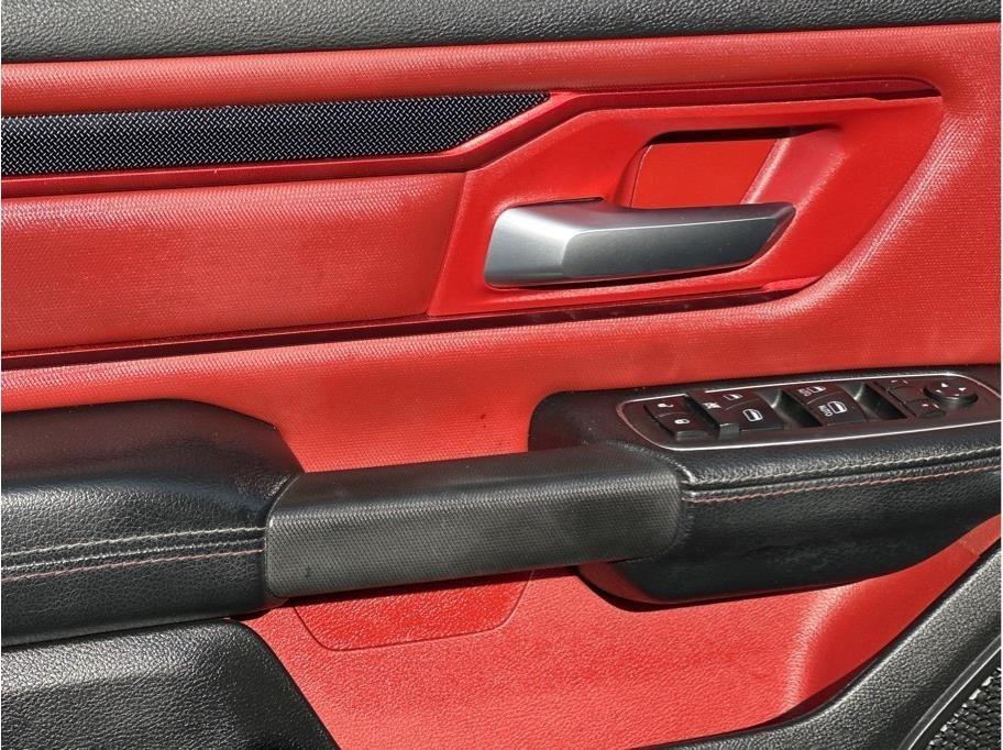 RAM 1500 Rebel Quad Cab 4WD 2019