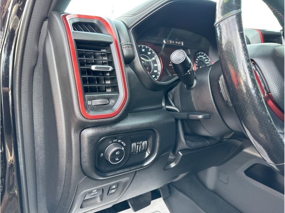 RAM 1500 Rebel Quad Cab 4WD 2019
