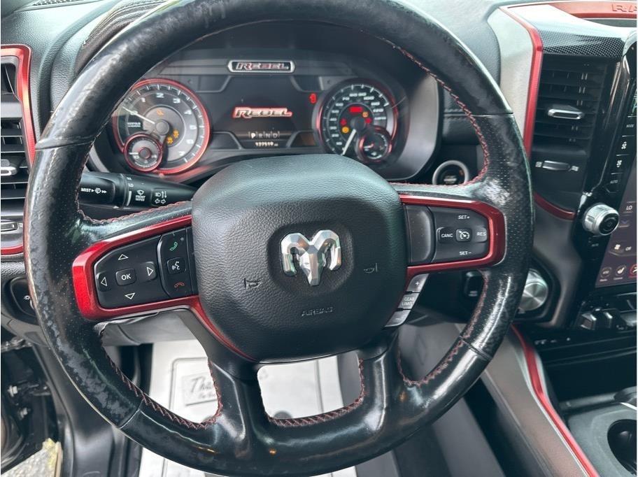 RAM 1500 Rebel Quad Cab 4WD 2019