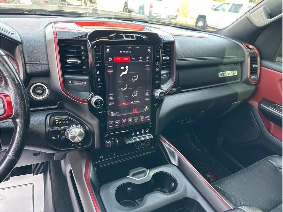 RAM 1500 Rebel Quad Cab 4WD 2019