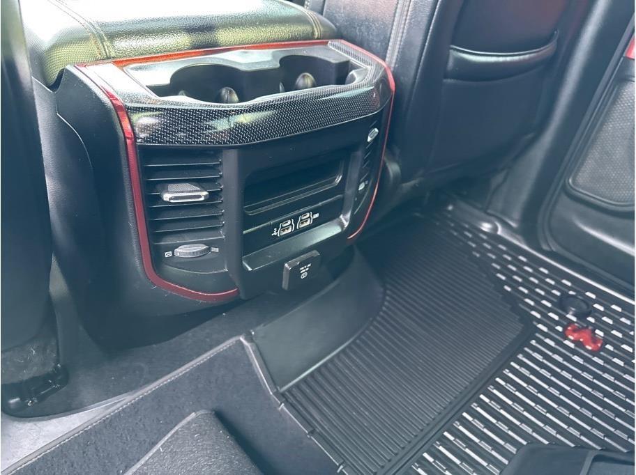 RAM 1500 Rebel Quad Cab 4WD 2019