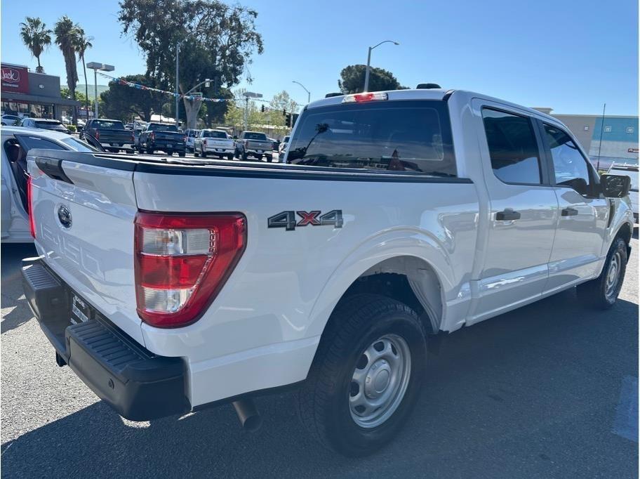 Ford F-150 XL SuperCrew 5.5-ft. Bed 4WD 2021