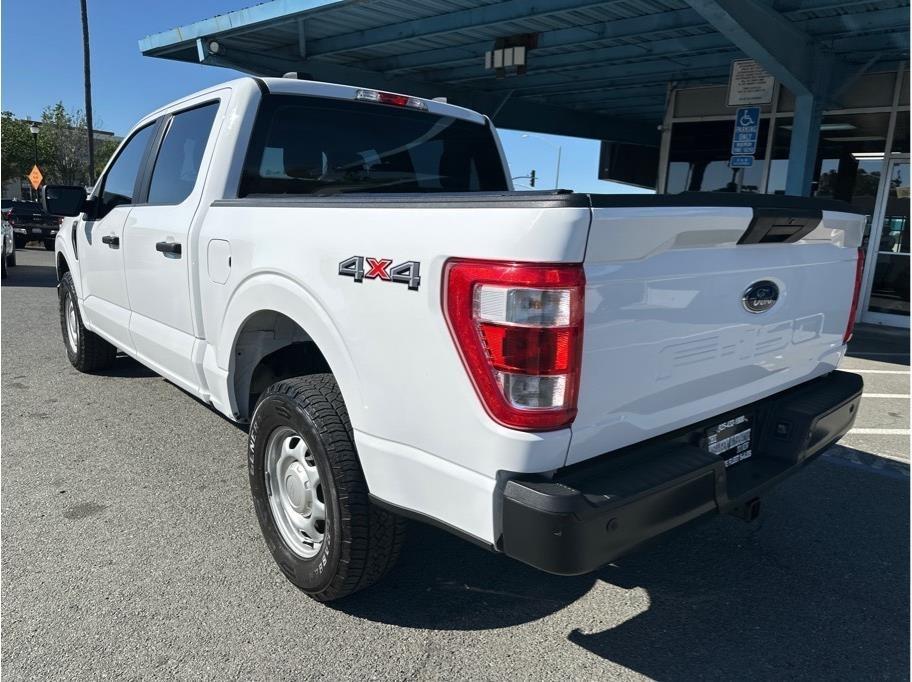 Ford F-150 XL SuperCrew 5.5-ft. Bed 4WD 2021