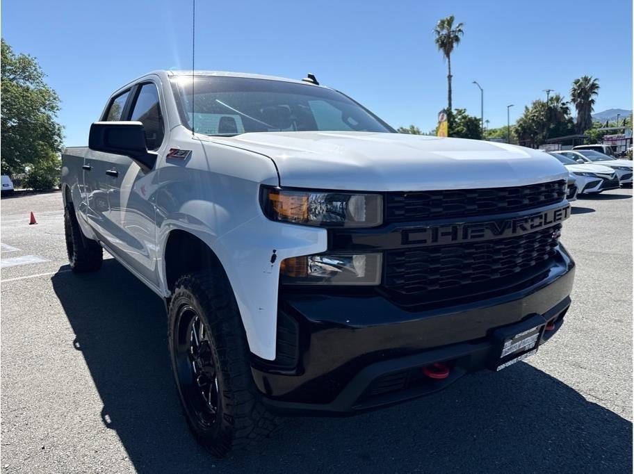 Chevrolet Silverado 1500 Custom Trail Boss Crew Cab Long Box 4WD 2019