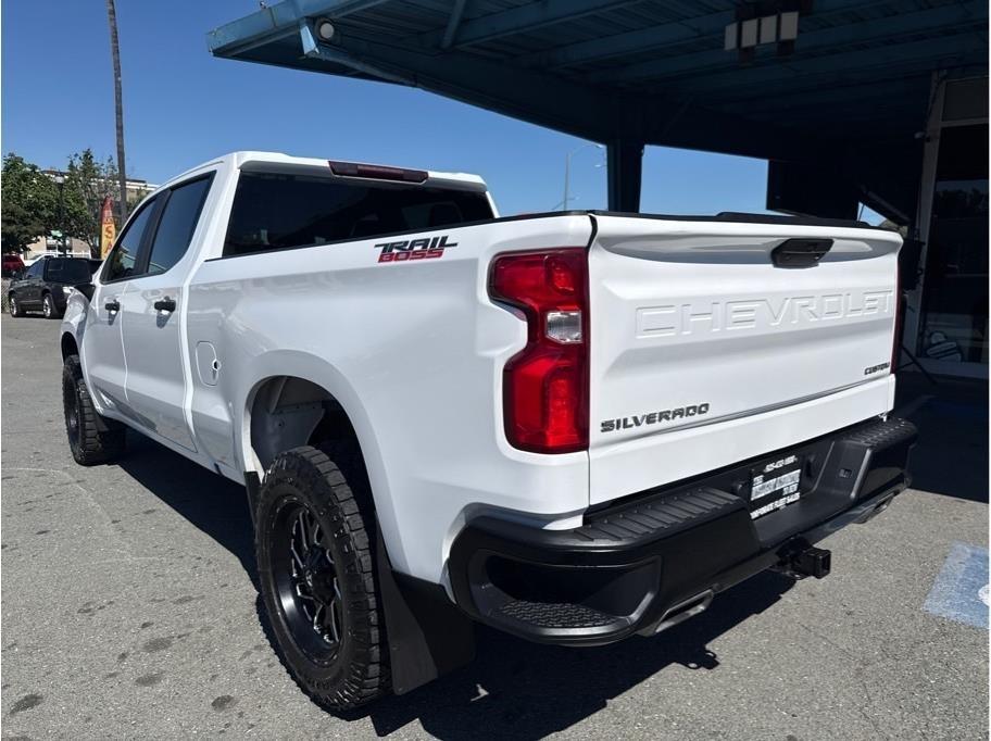 Chevrolet Silverado 1500 Custom Trail Boss Crew Cab Long Box 4WD 2019
