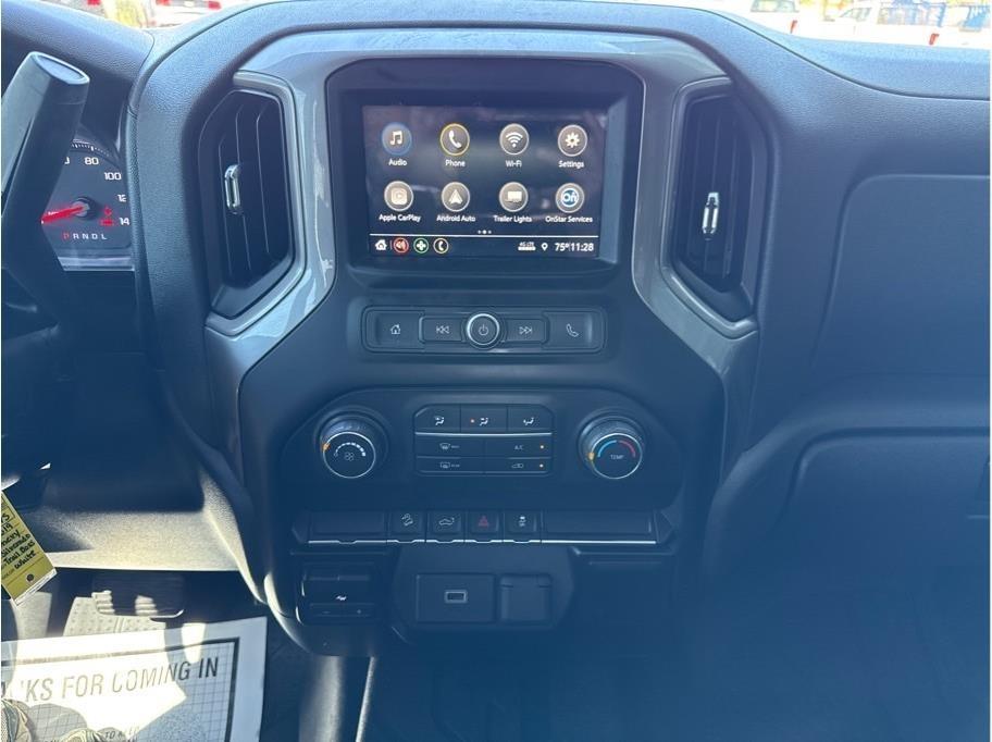 Chevrolet Silverado 1500 Custom Trail Boss Crew Cab Long Box 4WD 2019