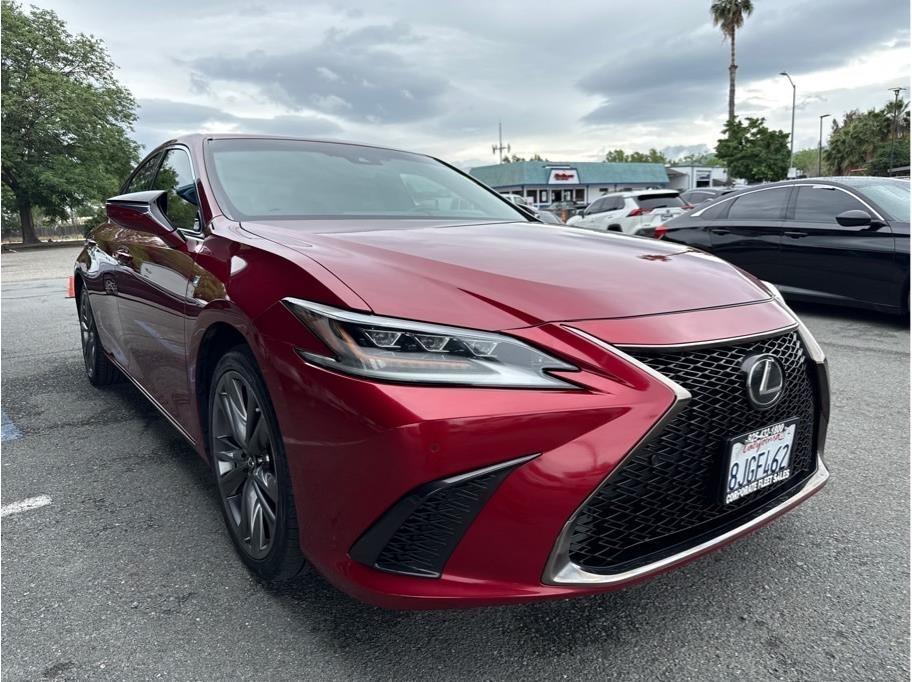 Lexus ES 350 F SPORT 2019