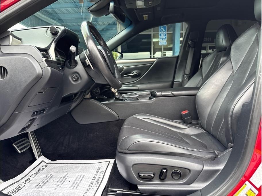 Lexus ES 350 F SPORT 2019