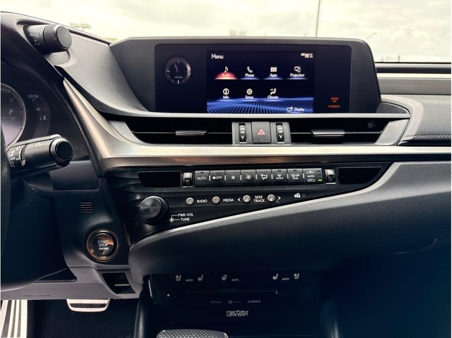 Lexus ES 350 F SPORT 2019