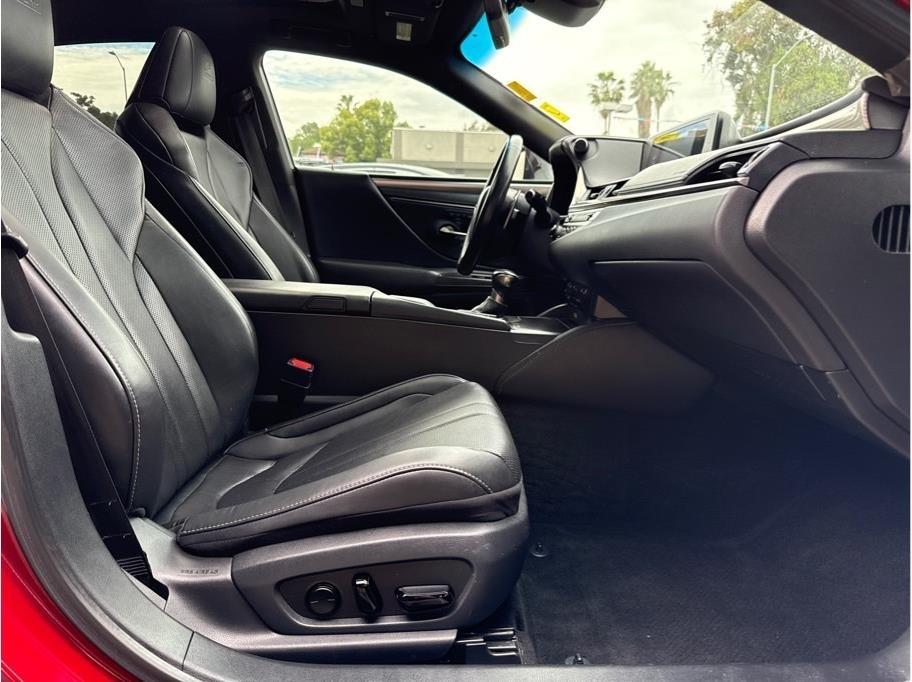 Lexus ES 350 F SPORT 2019