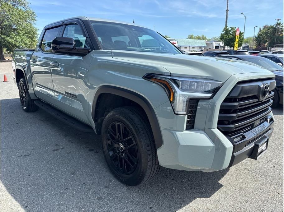 Toyota Tundra Limited CrewMax 4WD 2024