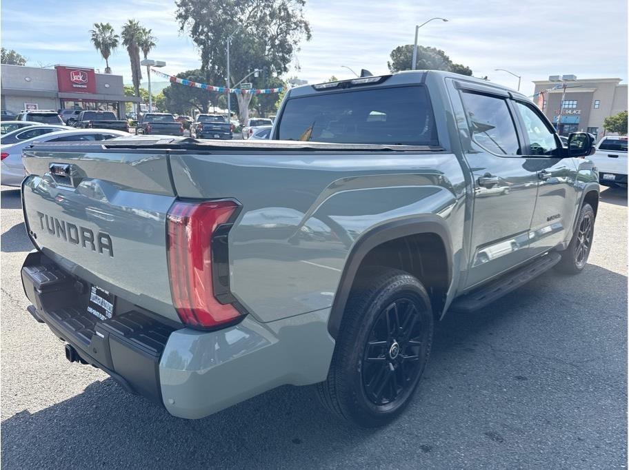 Toyota Tundra Limited CrewMax 4WD 2024