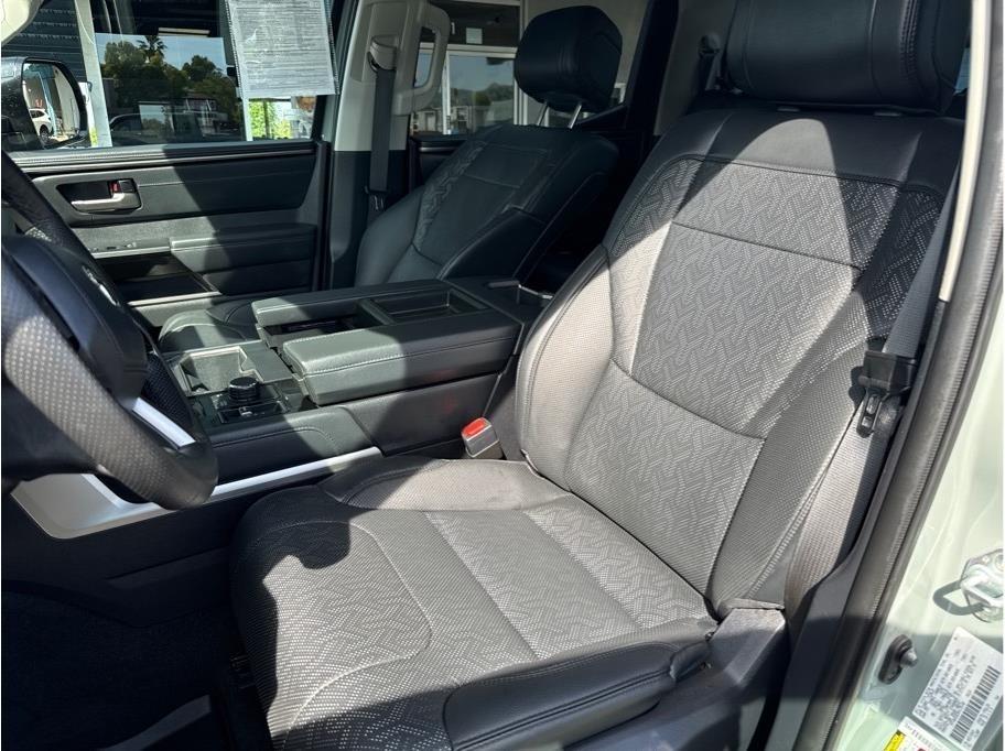 Toyota Tundra Limited CrewMax 4WD 2024