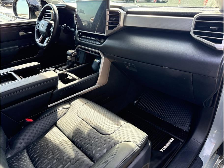 Toyota Tundra Limited CrewMax 4WD 2024