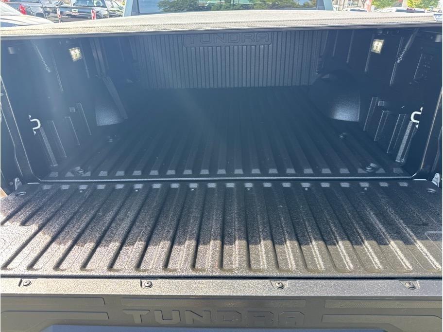 Toyota Tundra Limited CrewMax 4WD 2024