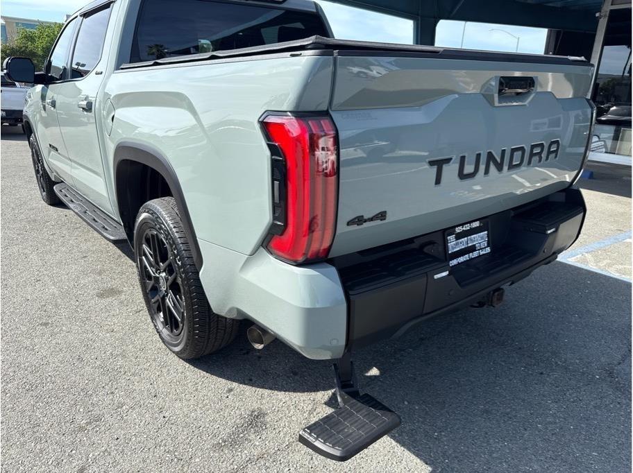 Toyota Tundra Limited CrewMax 4WD 2024