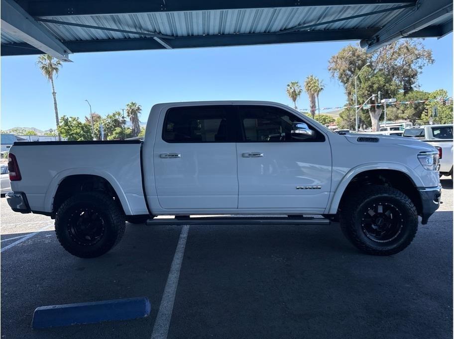 RAM 1500 Laramie Crew Cab SWB 4WD 2020