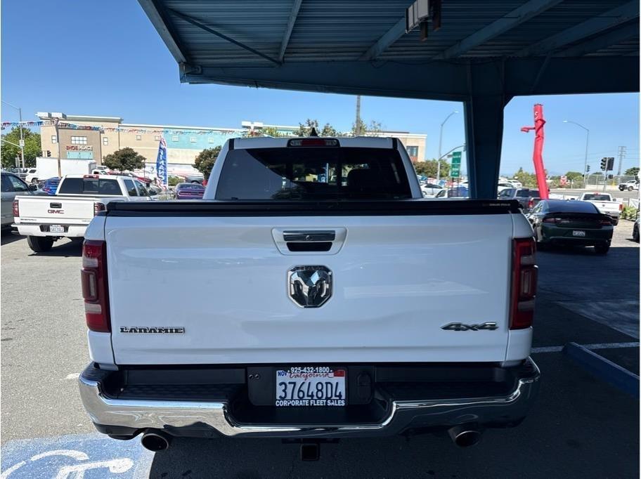 RAM 1500 Laramie Crew Cab SWB 4WD 2020