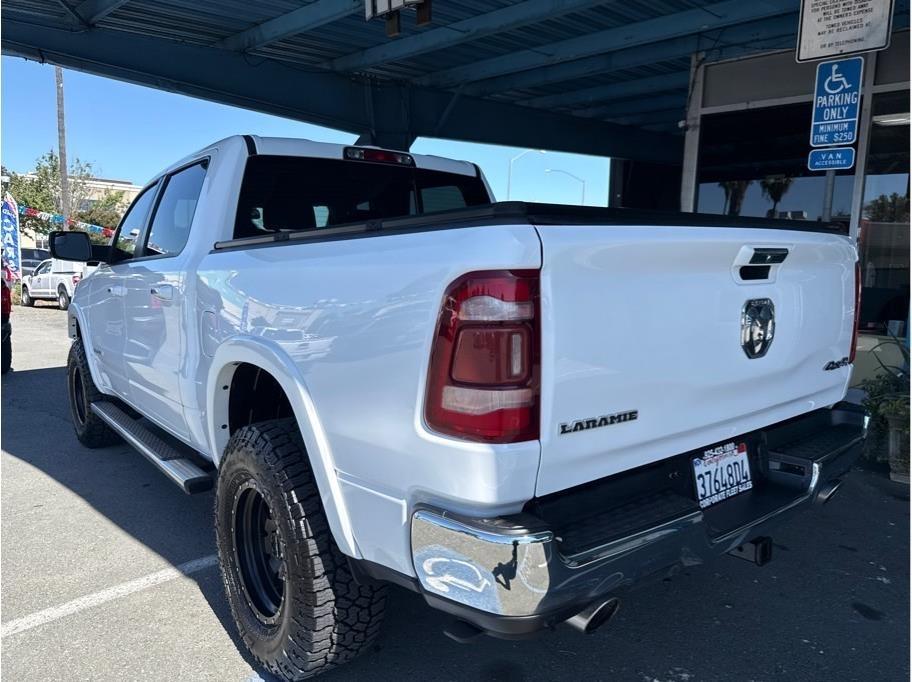 RAM 1500 Laramie Crew Cab SWB 4WD 2020