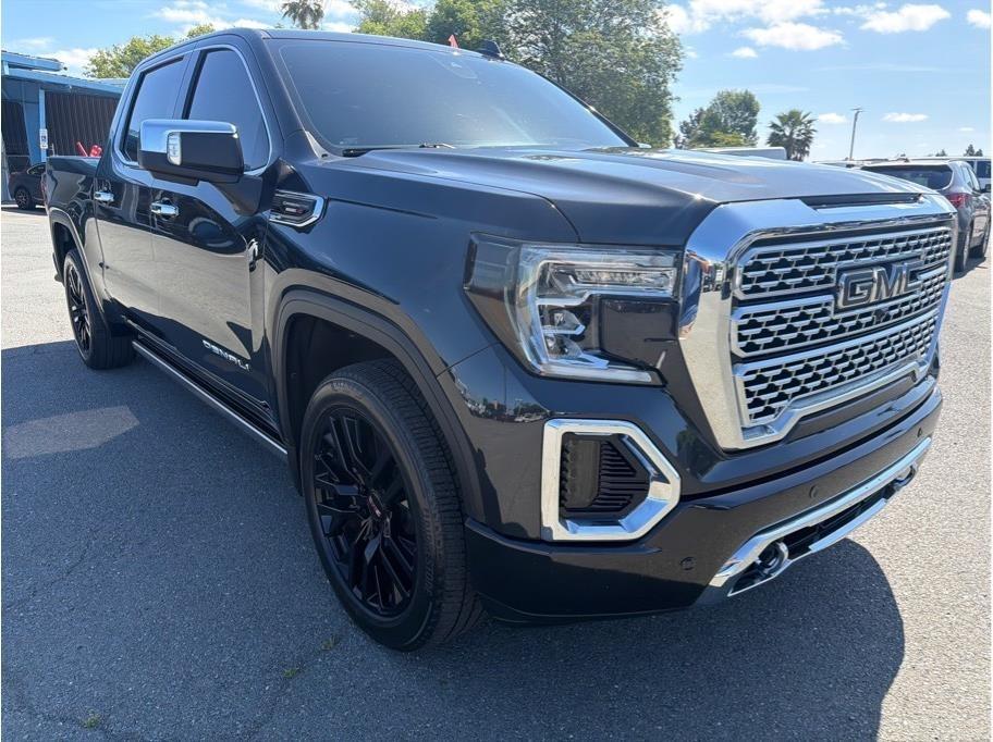 GMC Sierra 1500 Denali Crew Cab 4WD 2020