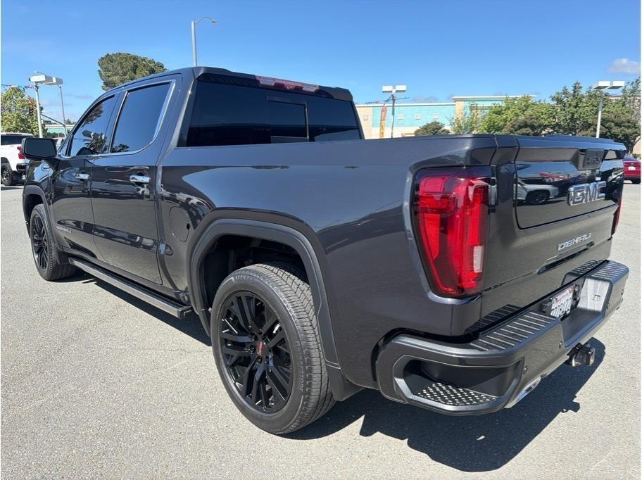 GMC Sierra 1500 Denali Crew Cab 4WD 2020