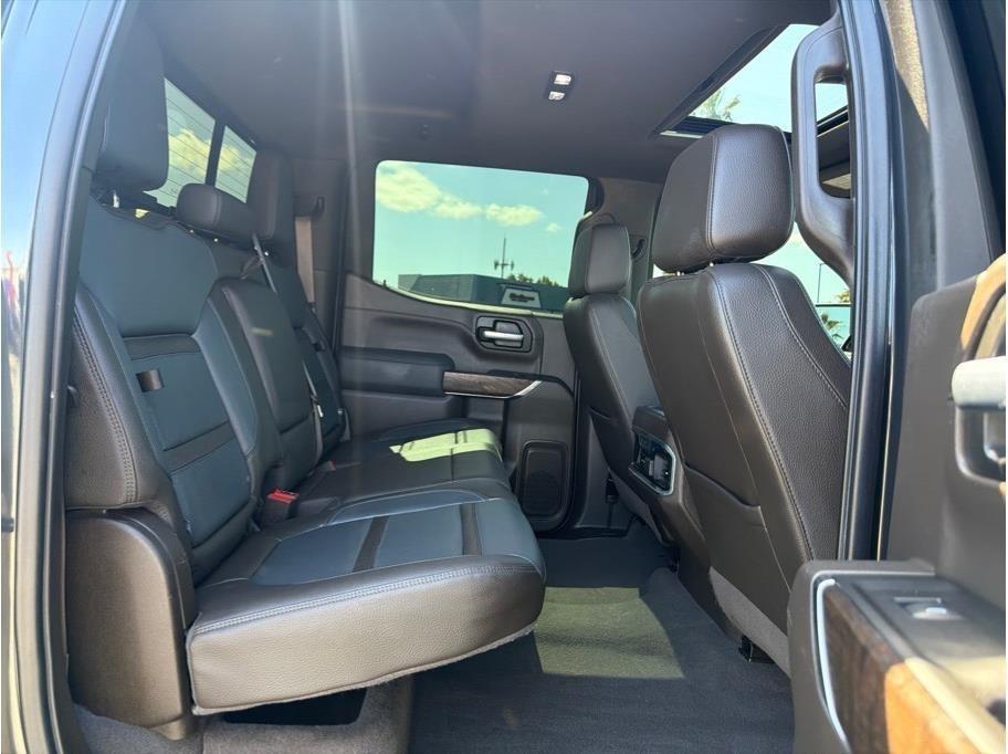 GMC Sierra 1500 Denali Crew Cab 4WD 2020