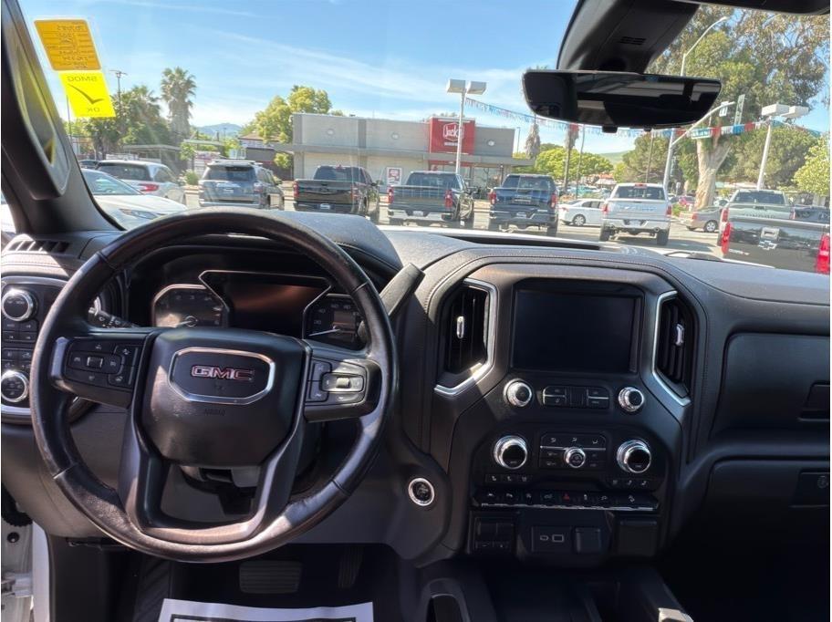 GMC Sierra 1500 AT4 Crew Cab Long Box 4WD 2021