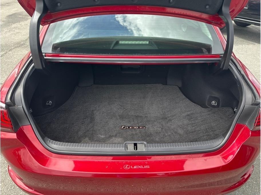 Lexus ES 350 Base 2019