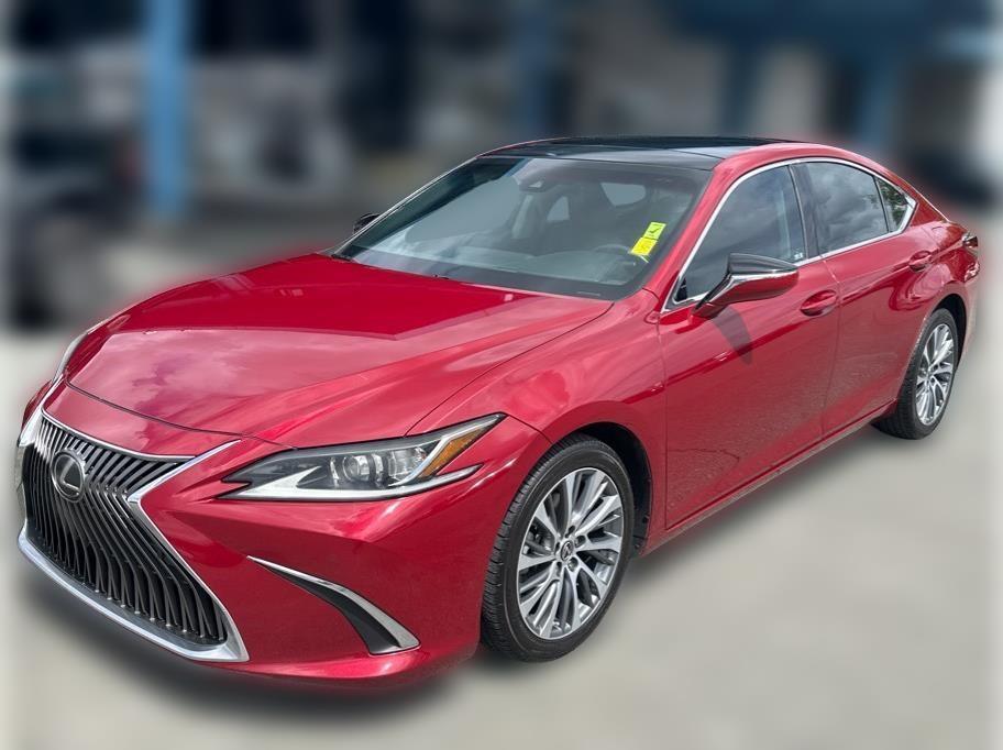 Lexus ES 350 Base 2019